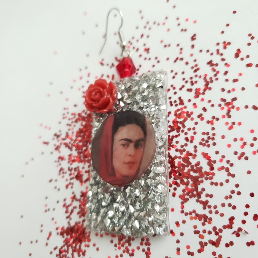 ❤ Beautiful handmade Frida Kahlo Earrings
